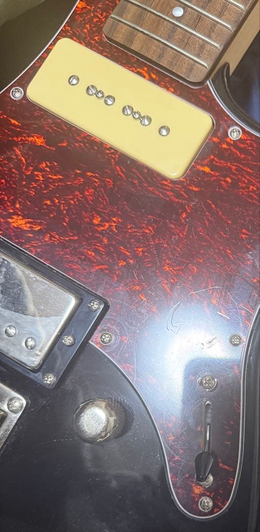 N*）様 ブラック エレキギター