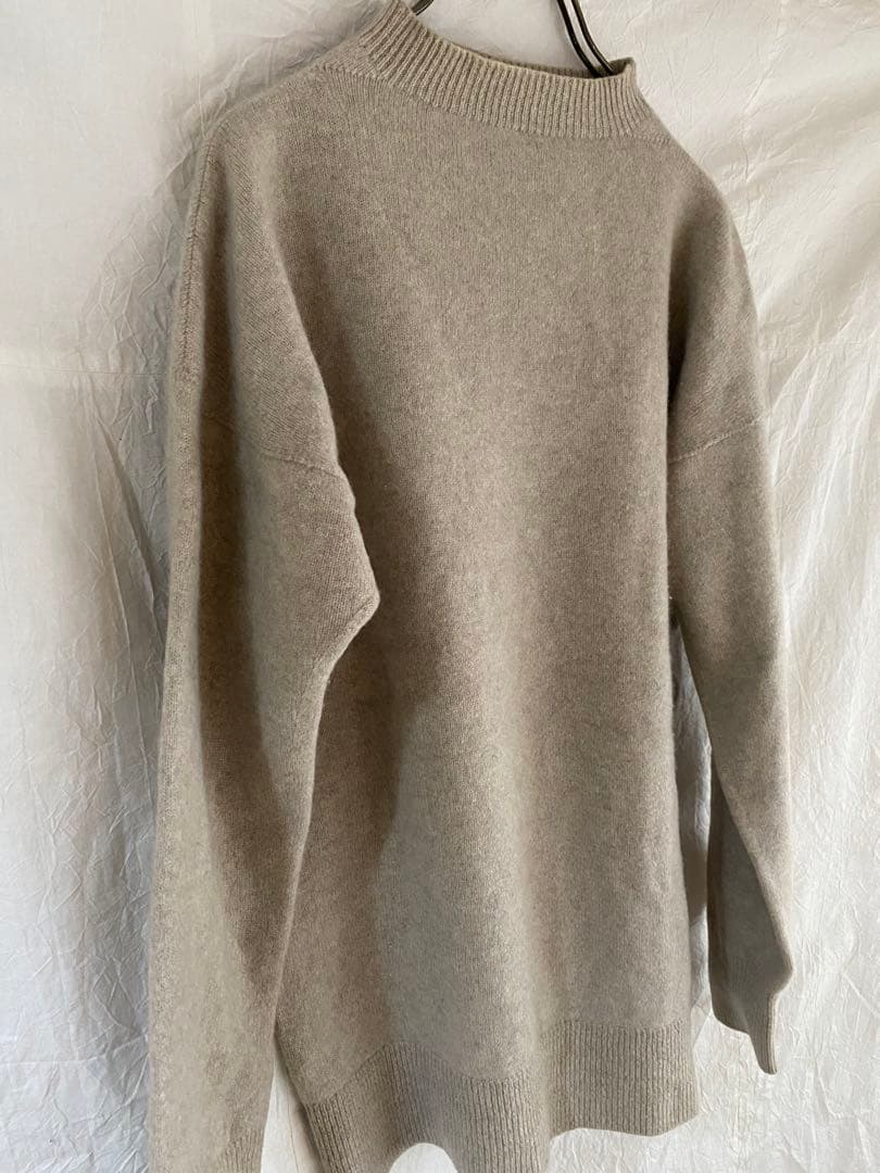 N〜さま　えみおわす　ウルグアイウールセーター