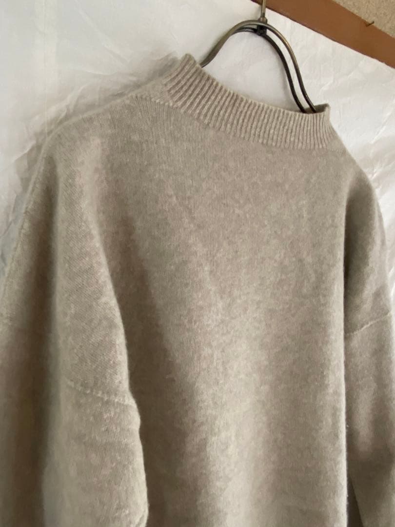 N〜さま　えみおわす　ウルグアイウールセーター