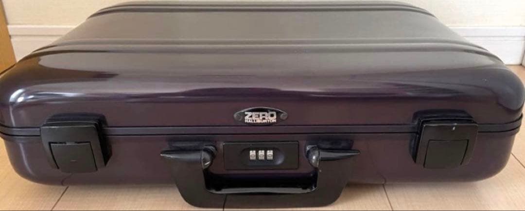 ZEROHALLIBURTON ゼロハリバートン アタッシュ