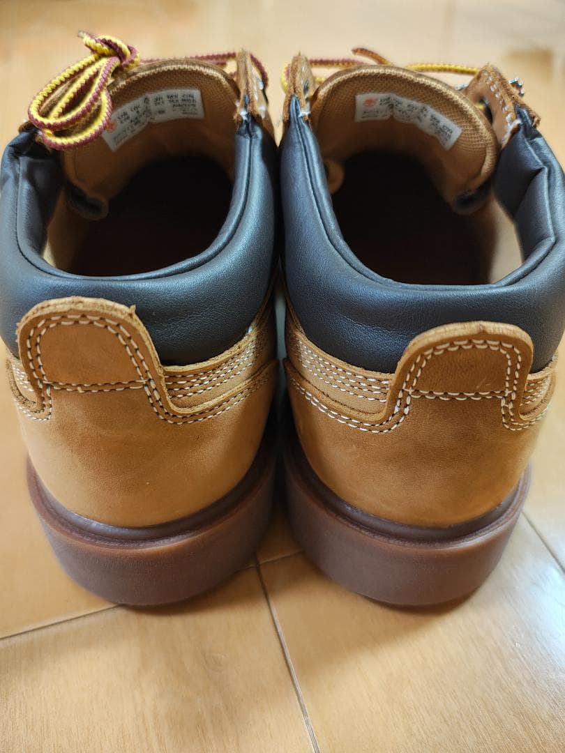 靴 Timberland