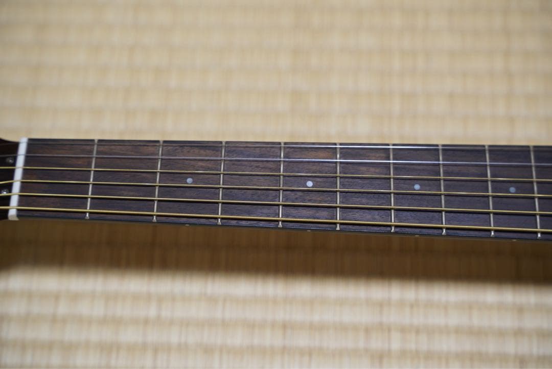 ヤマハ　サイレントギター　SLG200S/NT