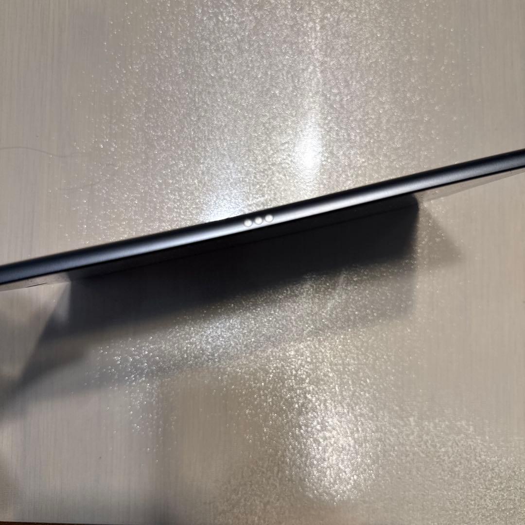 Apple iPad 10.2 32GB 第7世代 Wi-Fi Cellular