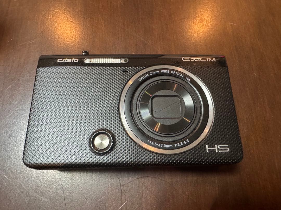 EXILIM石川遼プロのスイングムービー内蔵 ゴルファー向けハイスピードカメラ