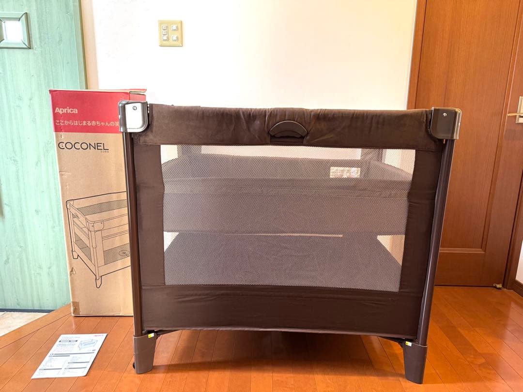 【美品】アップリカ ココネル エアー プラス チョコレートブラウン ベビーベッド