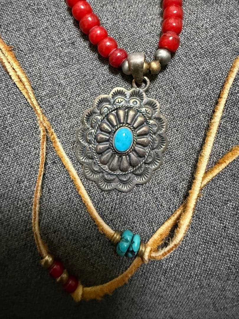 悪魔ちゃん！専用　SAADネックレス　ターコイズ　ホワイトハーツビーズ