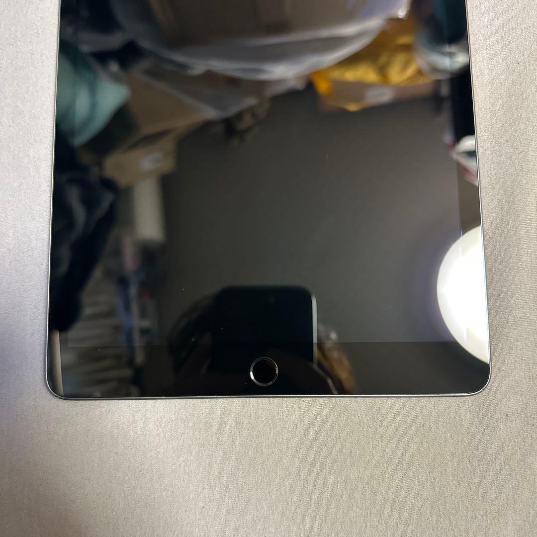 Apple iPad 第9世代 64GB バッテリー98% SiMフリー 2