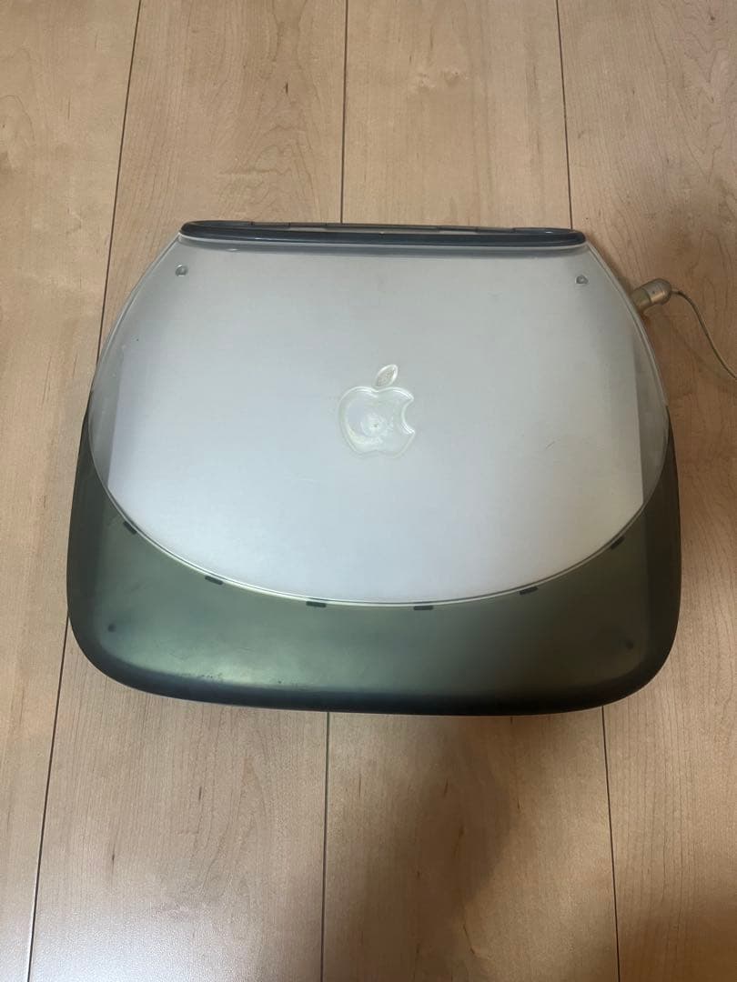 Apple iBook G3 M2453 クラムシェル　ジャンク扱い