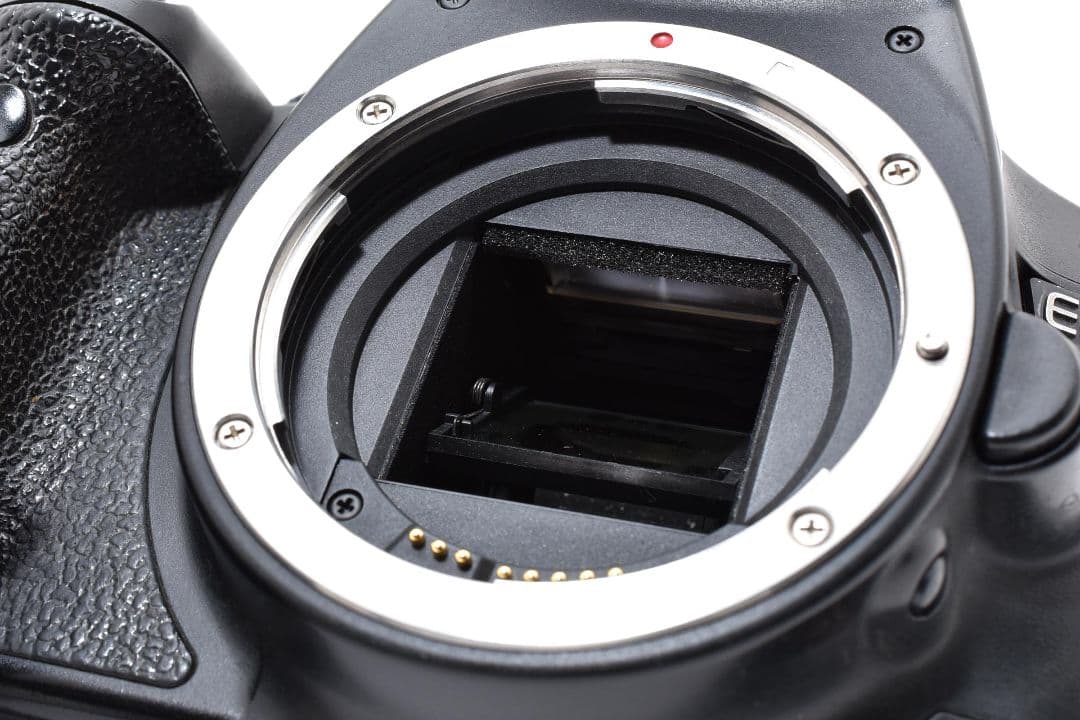 Canon EOS Kiss X3 キャノン デジタル 一眼レフカメラ キヤノン