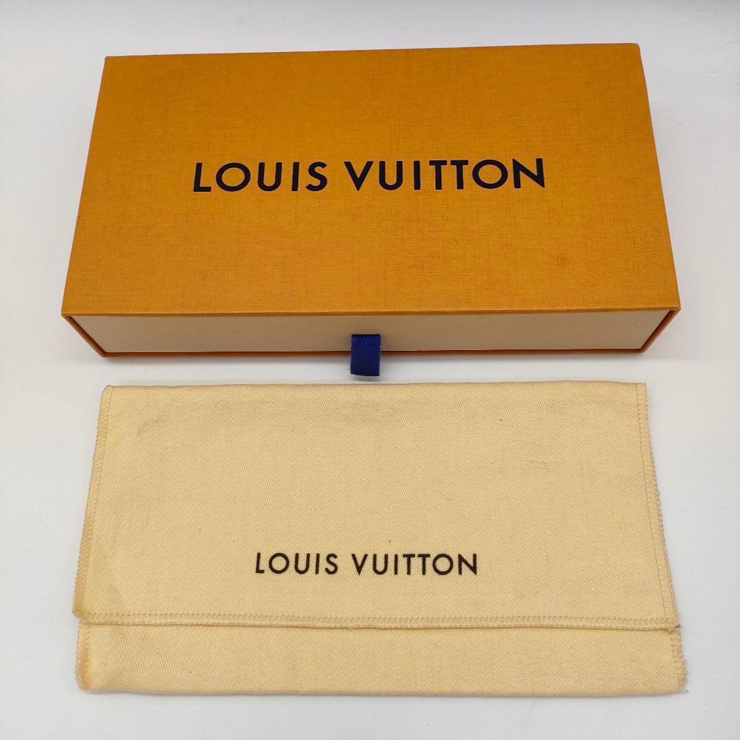 【極美品・現行品】ルイヴィトン トリヨン ジッピー ヴェルティカル ノワール