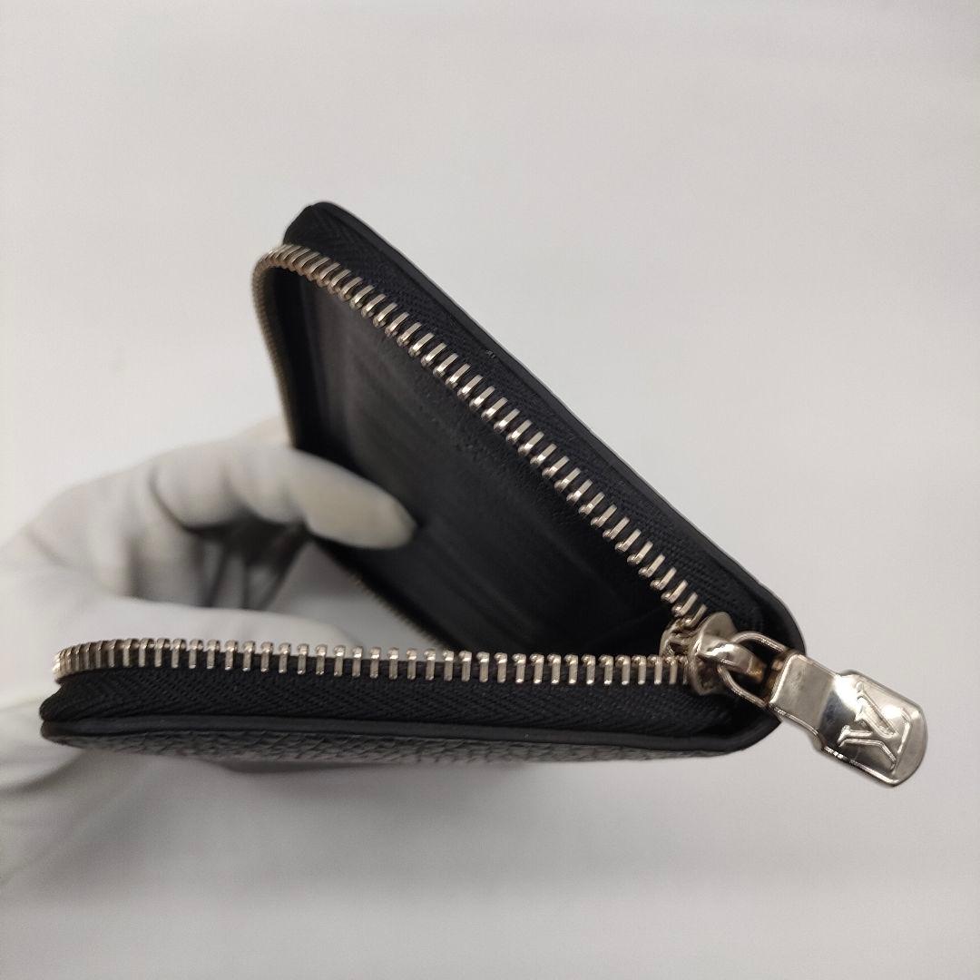 【極美品・現行品】ルイヴィトン トリヨン ジッピー ヴェルティカル ノワール