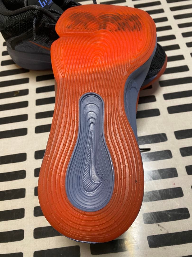 Nike ナイキ　ハッスル3 バスケットボールシューズ　27.0