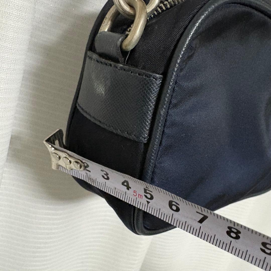 P*e様 PRADA ネイビー ナイロンポーチ　プラダ　【鑑定済み】