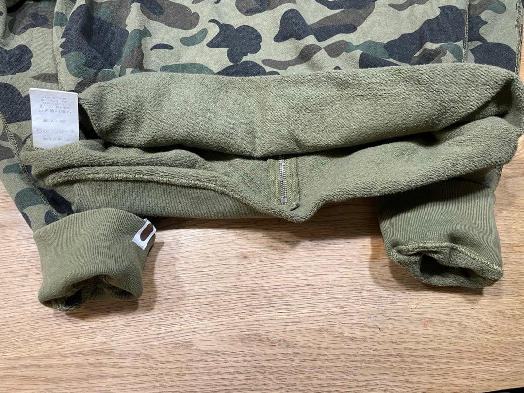 A Bathing Ape カモフラージュ シャーク　スウェット M 裏起毛
