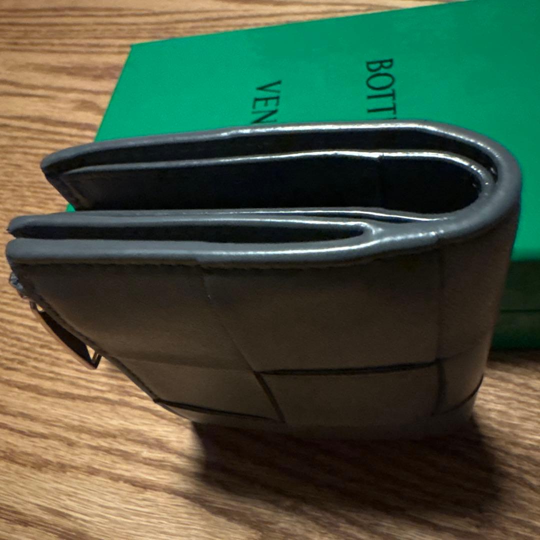 ボッテガヴェネタ　カセットスモール二つ折りウォレット　サンダー