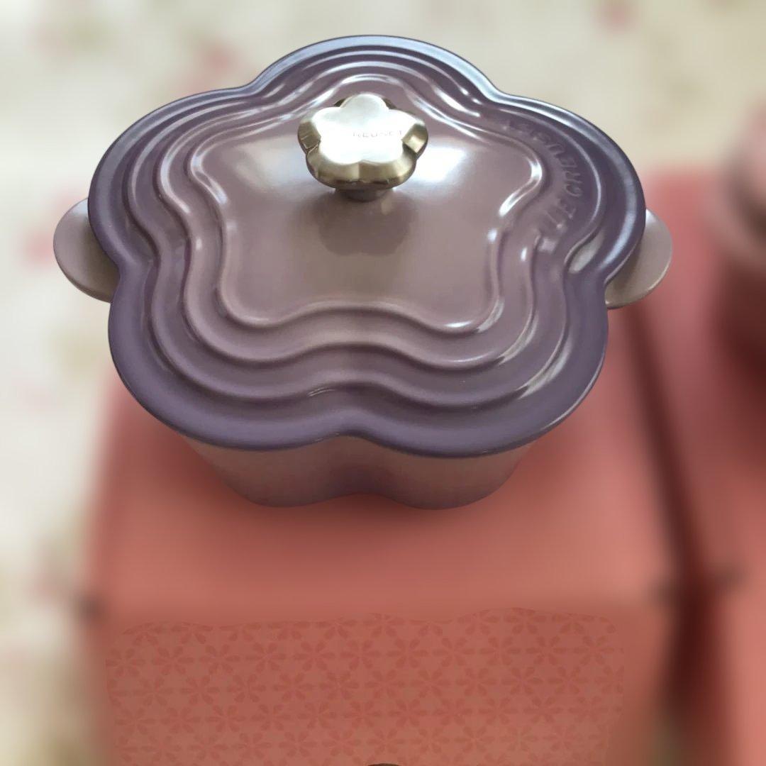 ル・クルーゼ　まとめ売り　鍋　2個 ココットフルール フラワー　限定