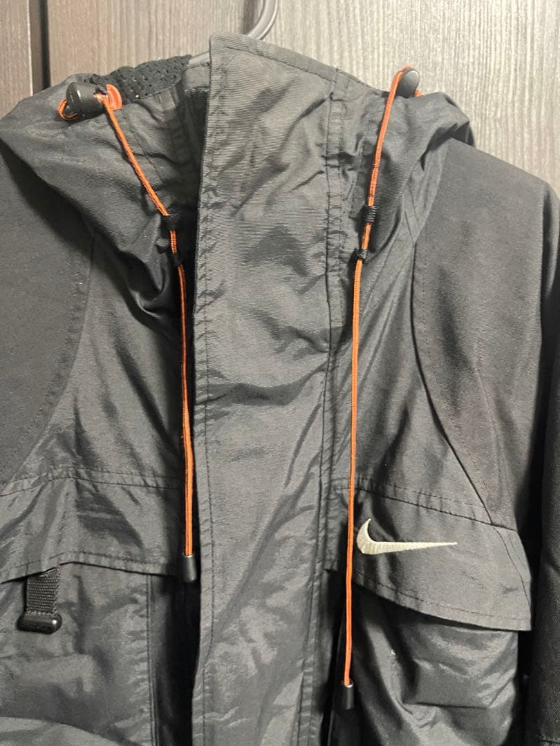 ヘ*ム様 【希少】NIKE ナイキ　ACG マウンテン　ジャケット　黒　刺繍　M