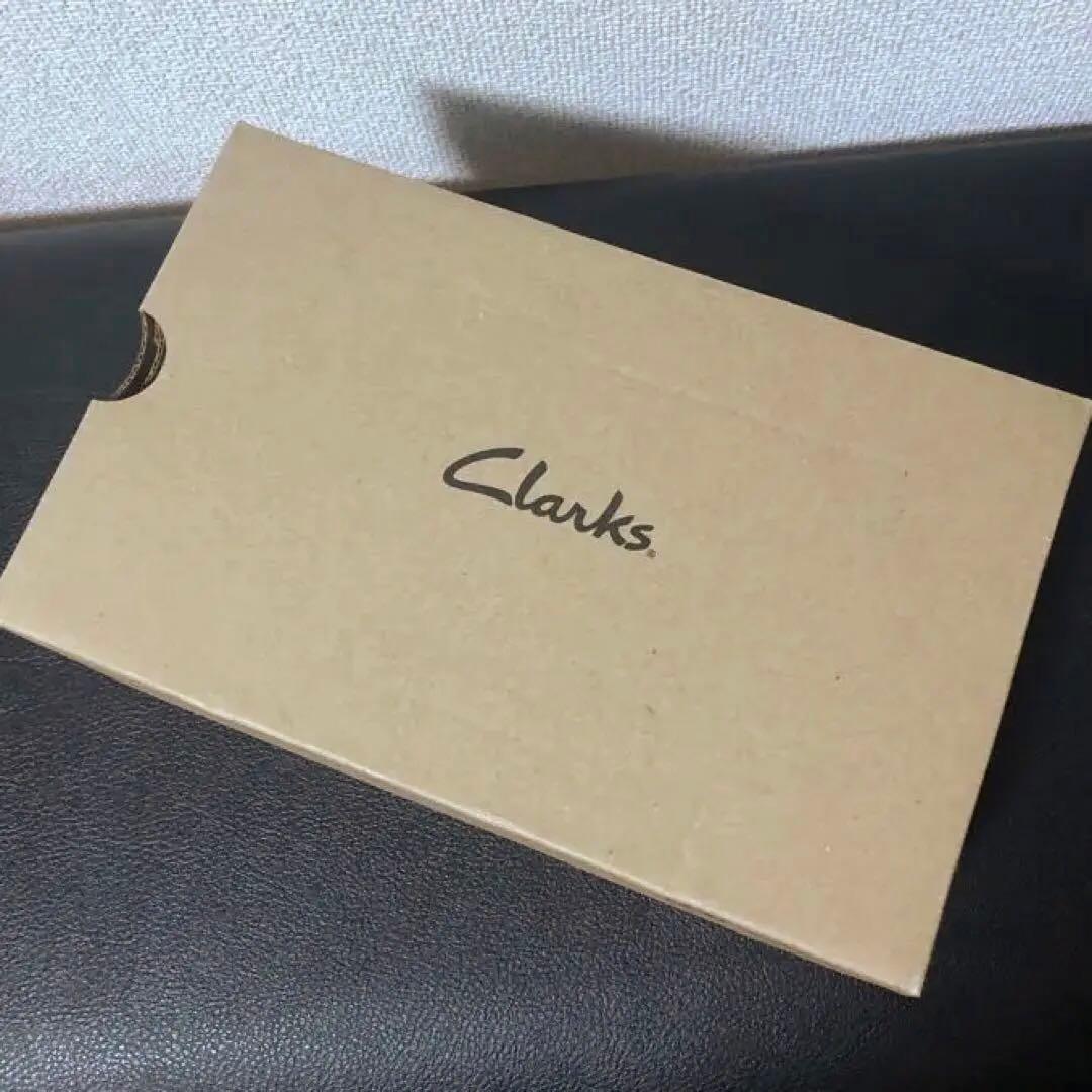 新品✧Clarks 本革レザー プレーンパンプス【フォーマル・就活もOK◎】