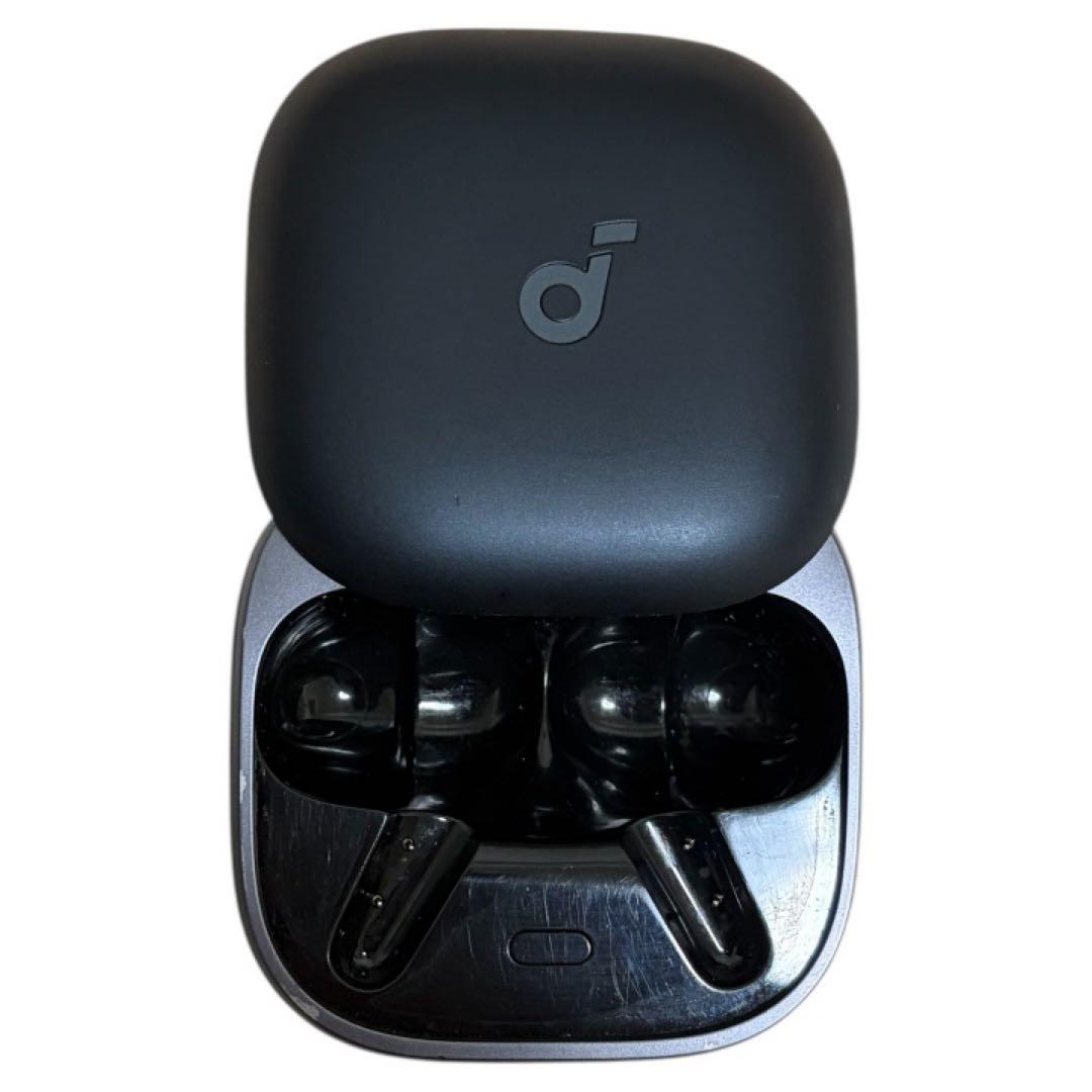 anker soundcore liberty 5本体　充電ケース付き