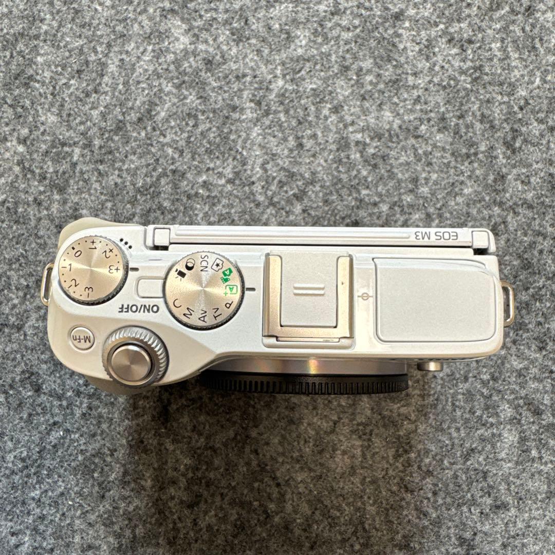 ハチハチ Canon EOS M3 ミラーレス一眼 ホワイト