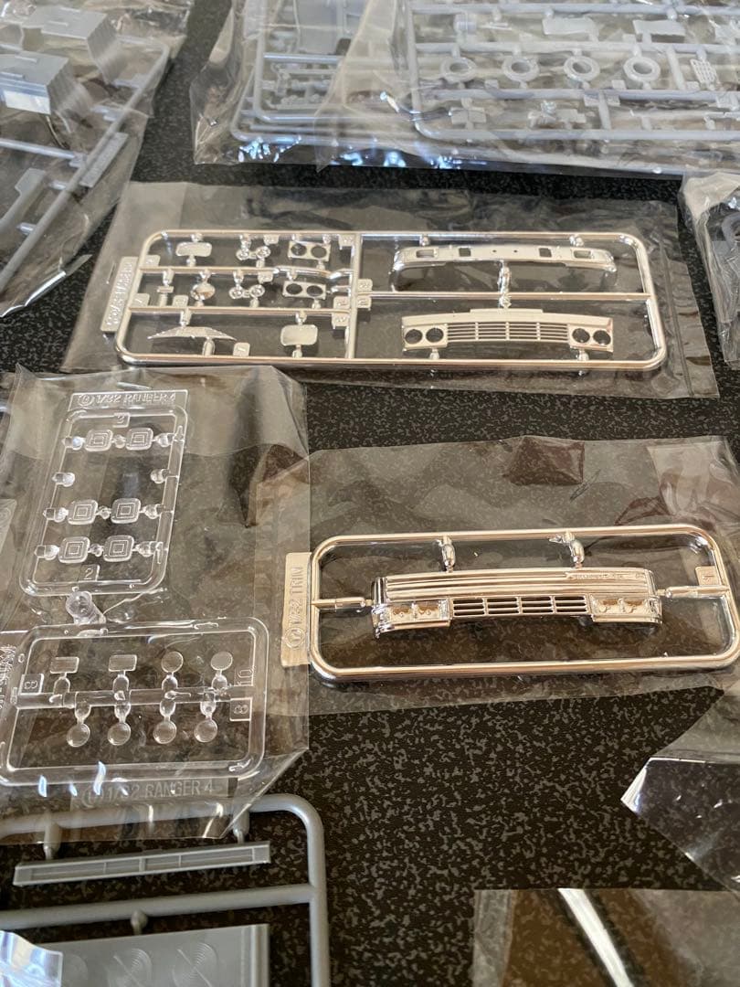 デコトラプラモデル　フジミ製日野レンジャー4Dヘッド　フレーム　箱セット