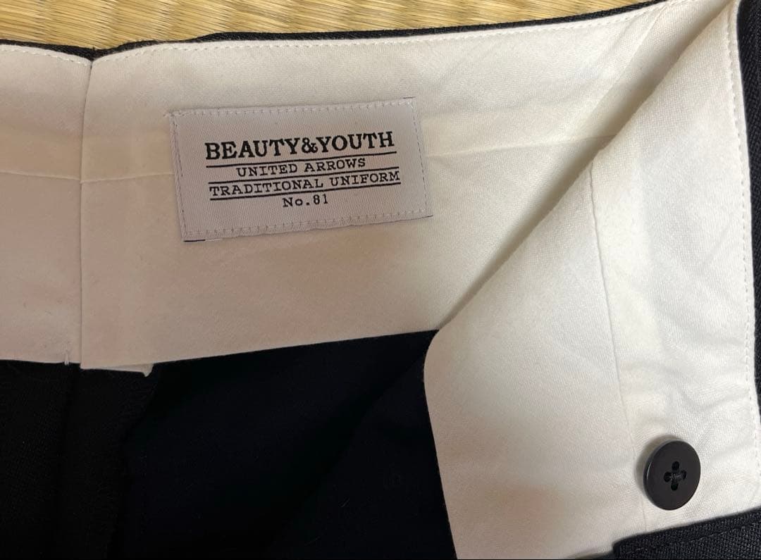 ユナイテッドアローズ　スーツ上下（濃紺）　M