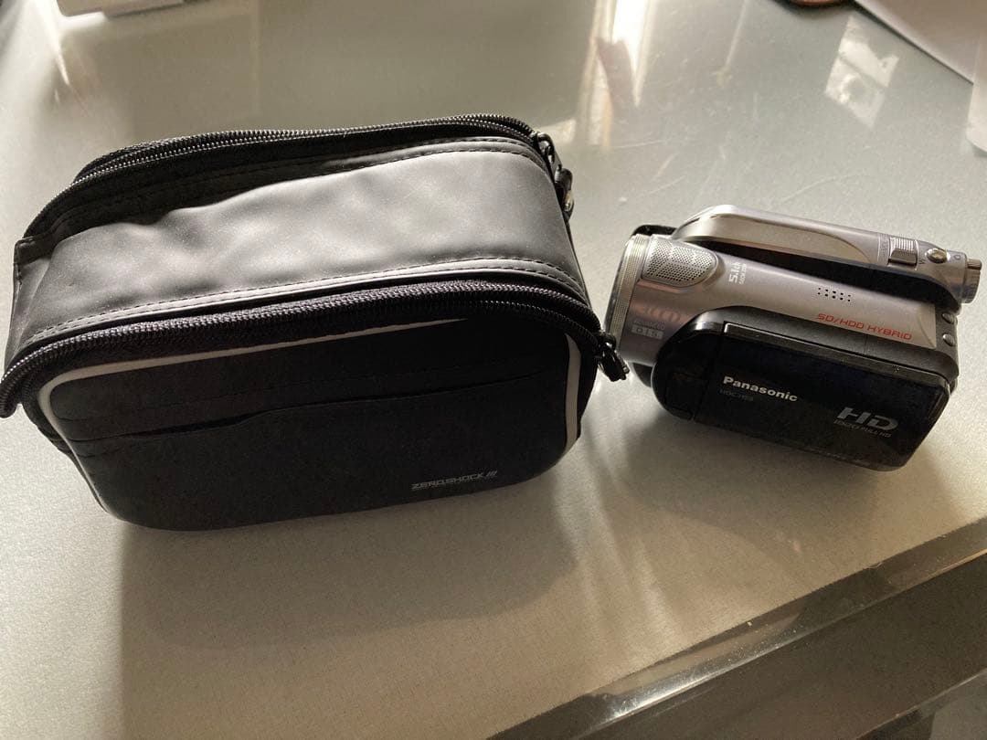 Panasonic ビデオ　HDC-HS9