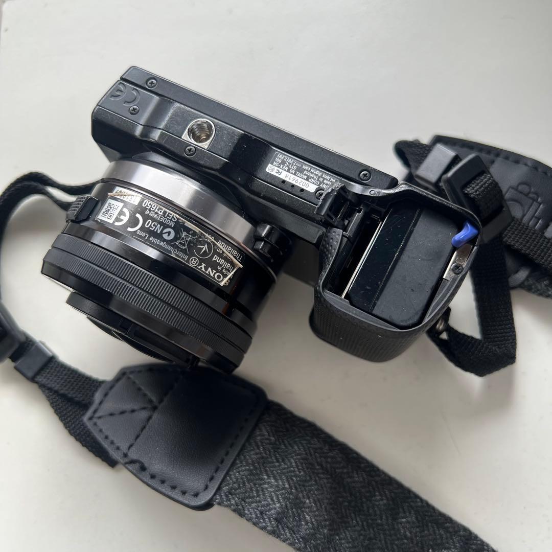 SONY α NEX-5R ミラーレス一眼 16-50mm