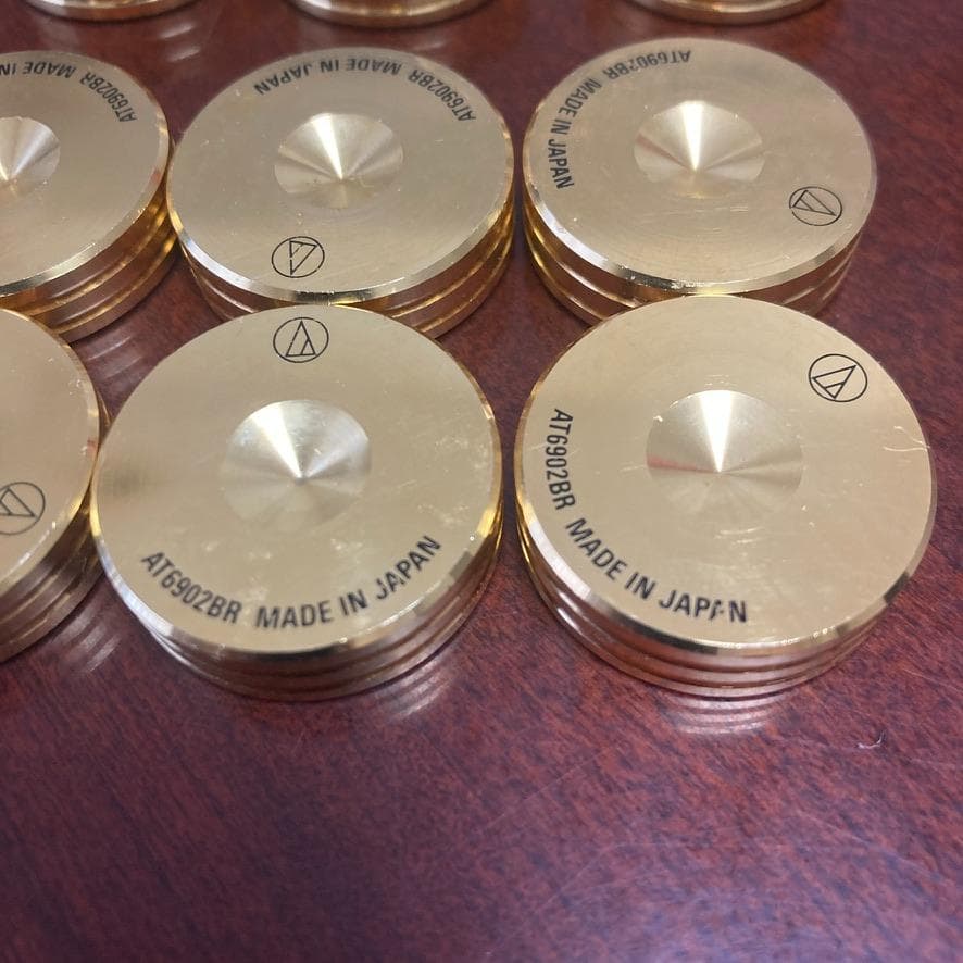 オーディオテクニカ　インシュレータAT6901BR/AT6902BR　セット