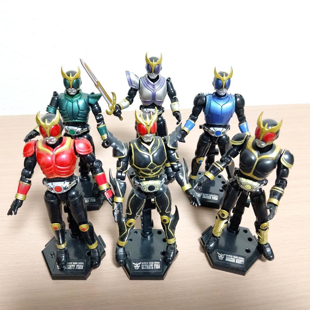 仮面ライダー装動　まとめ売り　本体36体　パーツ20個　JUNK　部品多数