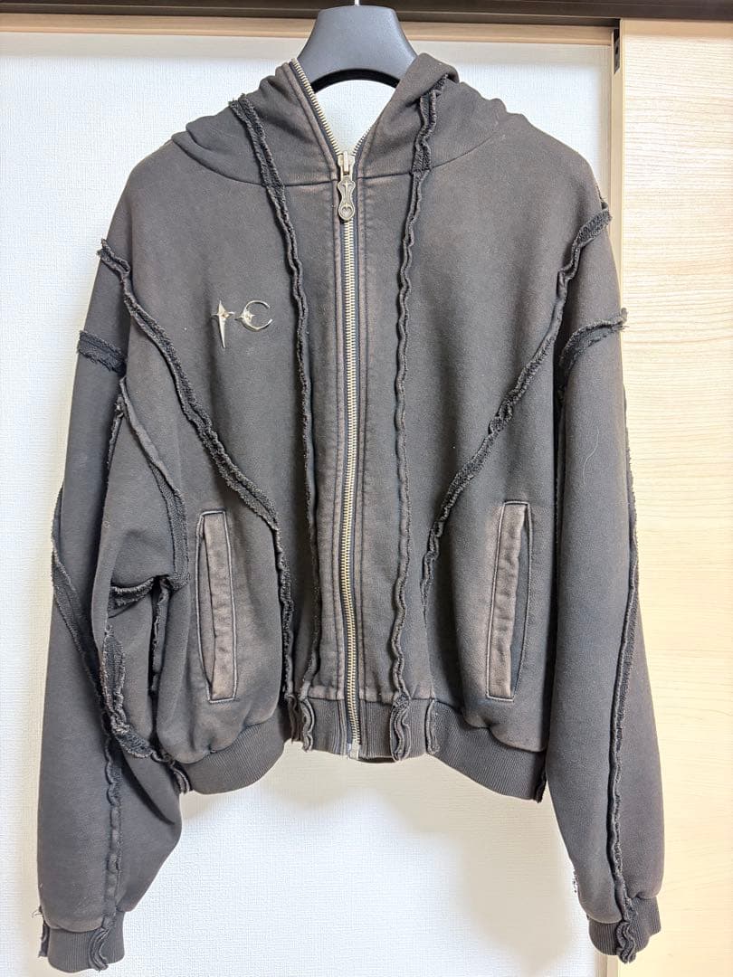 2/15まで！！Thug club グラディエーター パーカー