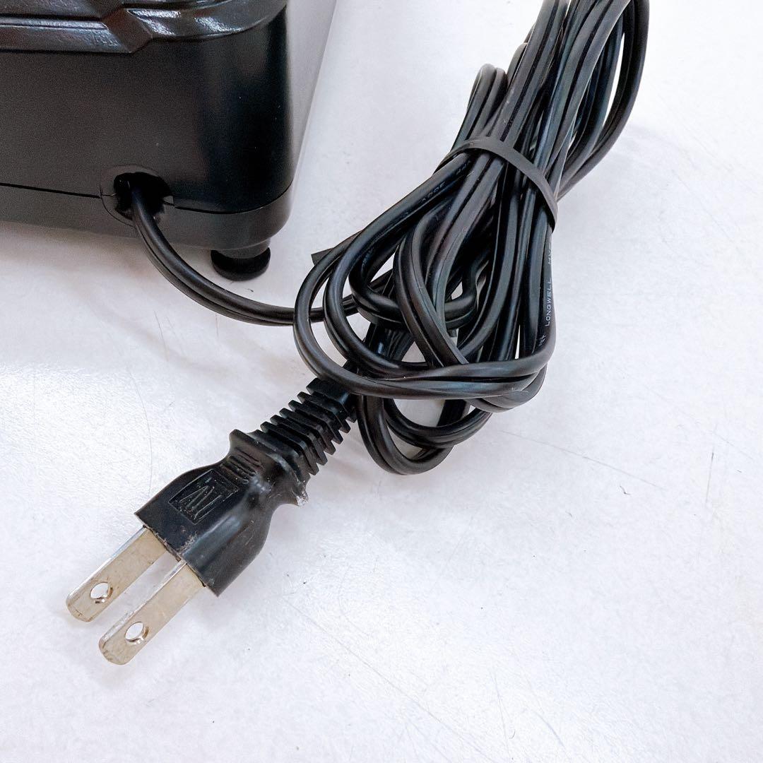 makita マキタ コードレス掃除機CL107FDSHW バッテリー充電器付