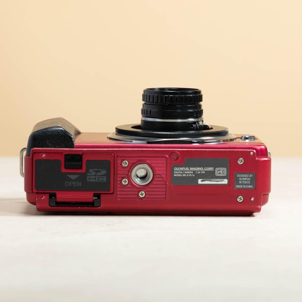 【写ルンです感覚のコンデジ】OLYMPUS PEN E-PL1s 24mm