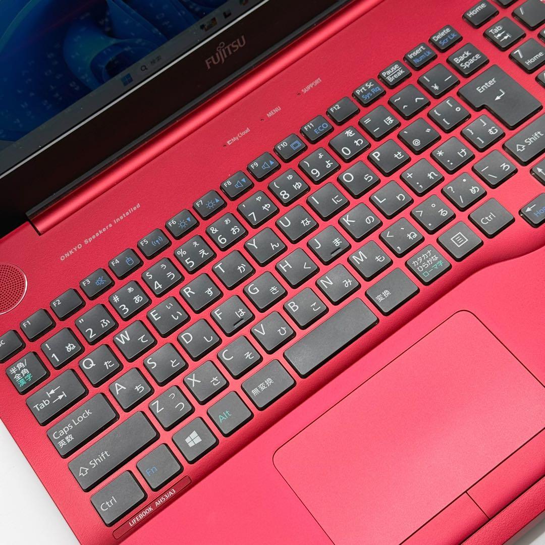 富士通ノートパソコン i7 準美品 16GB 新品SSD512 Blu-ray