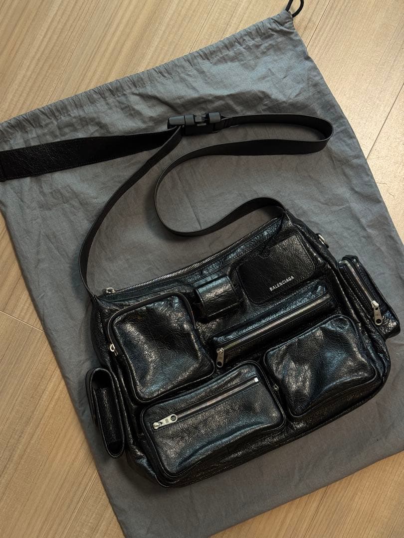 u*d様 BALENCIAGA Superbusy メッセンジャーバッグ