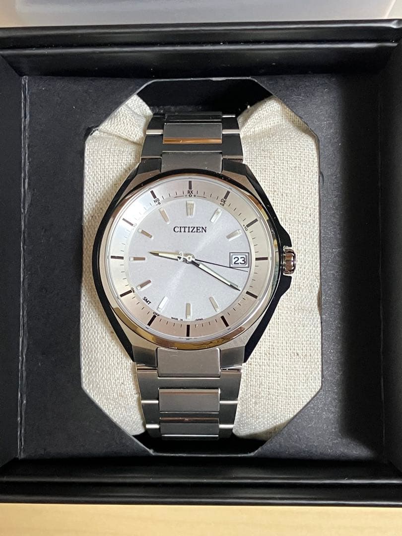 CITIZEN Eco-Drive 電波時計 CB3010-57A