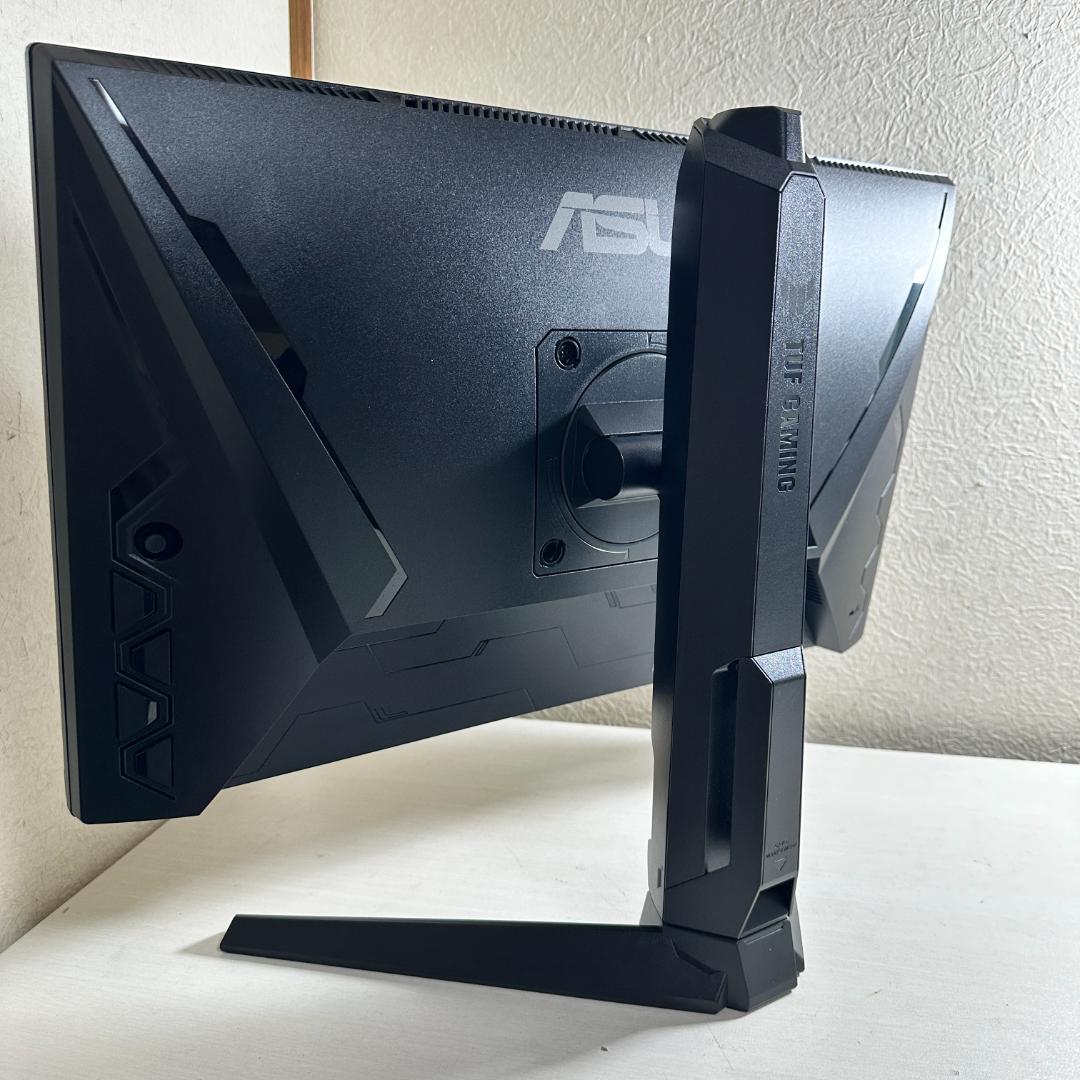ASUS 180Hz対応 24インチ ゲーミングモニター