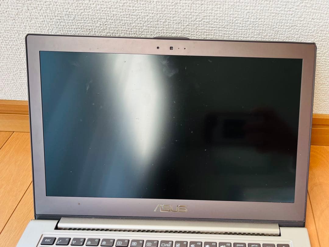 【美品】ASUS Zenbook ケース・アダプター・付属品付き 動作確認済