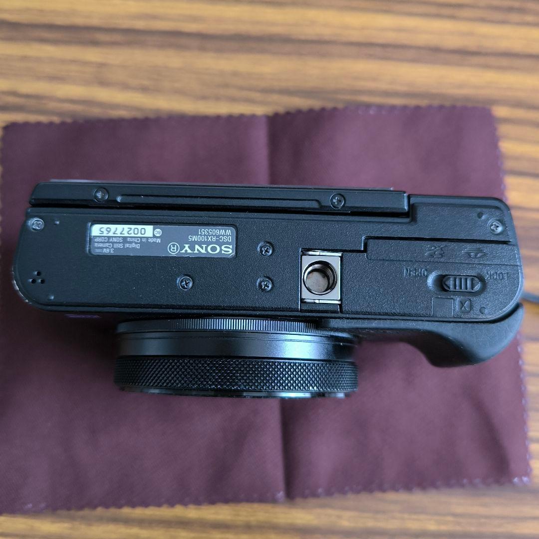 SONY Cyber Shot RX100V（RX100M5）動作良好／難あり