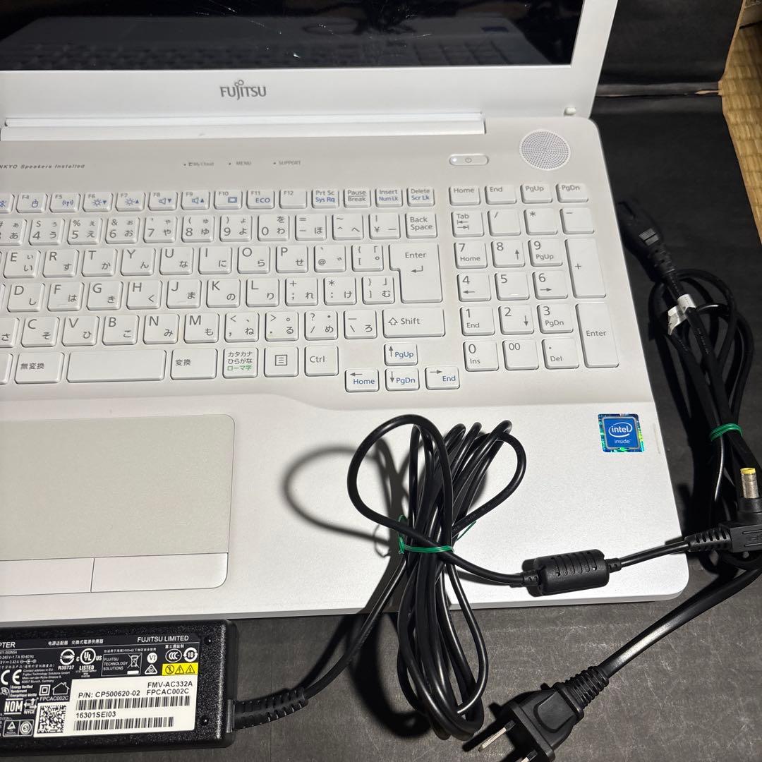 FujitsuノートPC FMVA42YW LIFEBOOKシリーズ ジャンク⭐︎