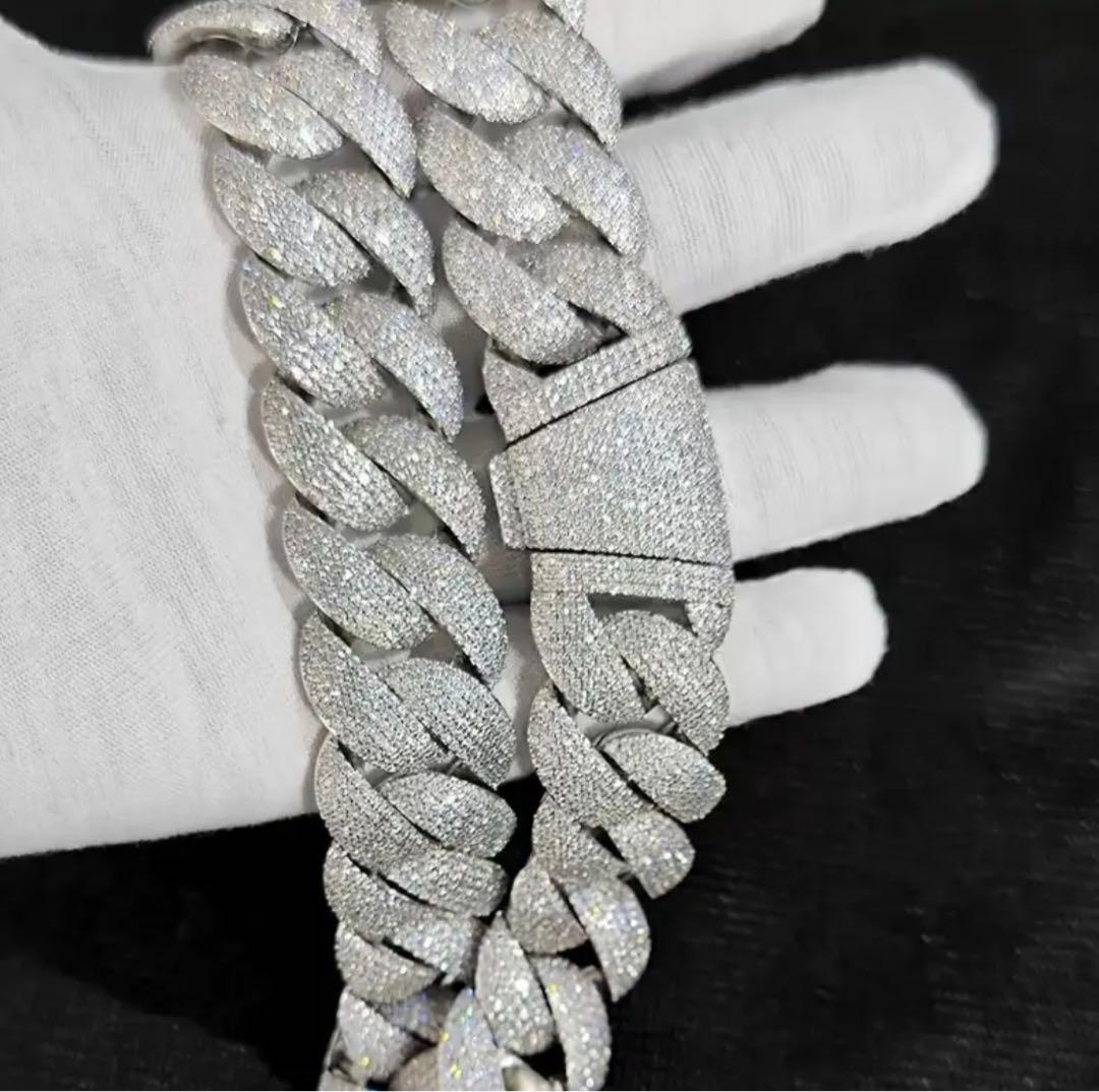 【重厚感MAX】ラッパー愛用の極太マイアミキューバンチェーン　ブリンブリン