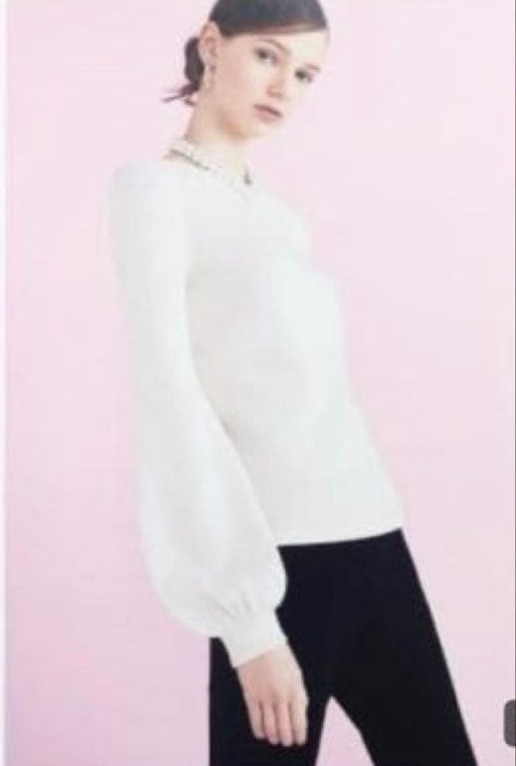 美品✨フォクシー ニットトップスソフトクリーム カシミヤシルク混 パフスリーブ