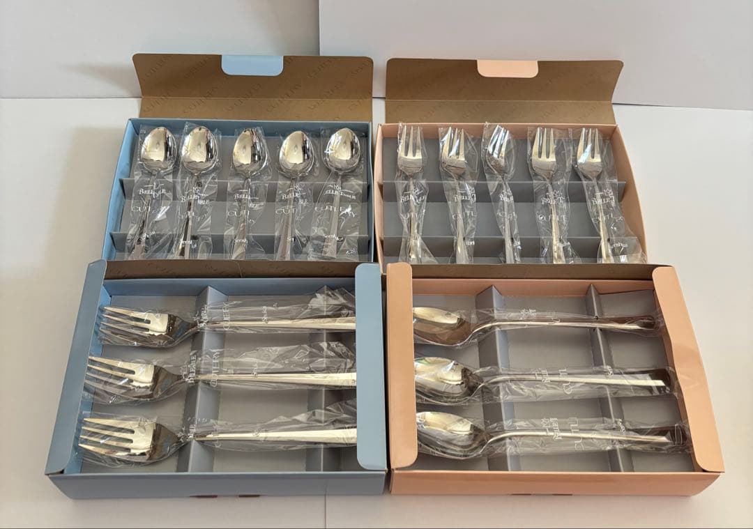 高品質 ラッキーウッド ステンレス18-12 42ピース+ケーキサーバー