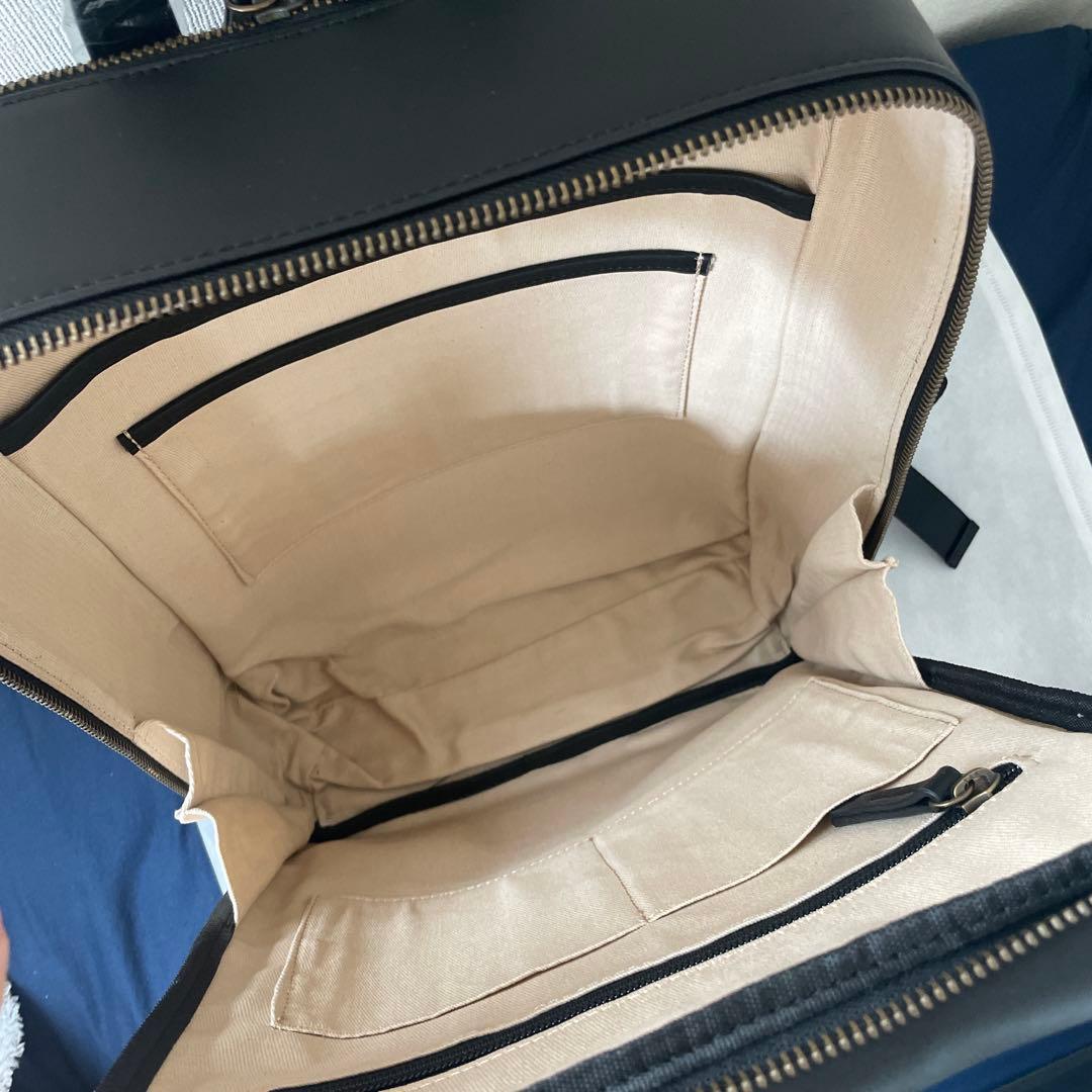 【新品未使用品】 Evoon マルチビジネス リュック レザー Mini