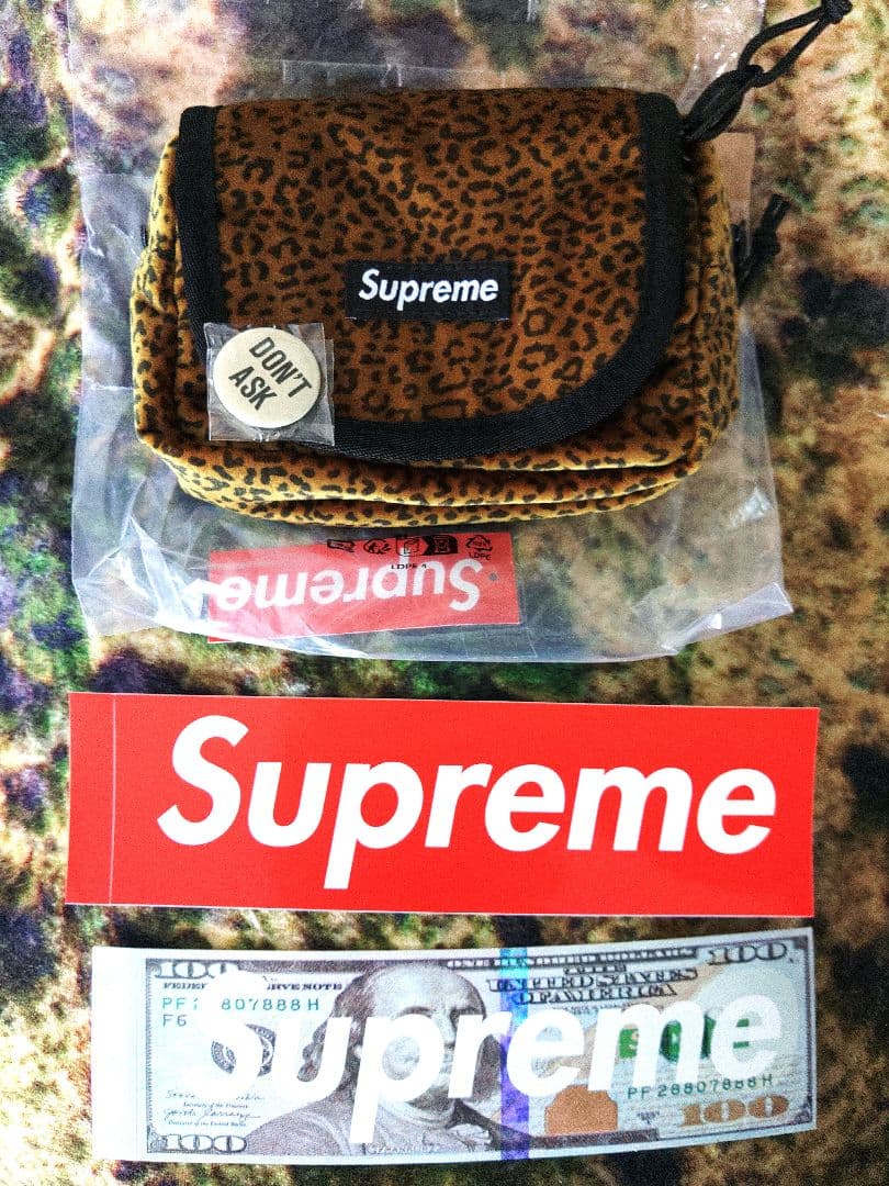 Supreme ヒョウ柄 ボディバッグ