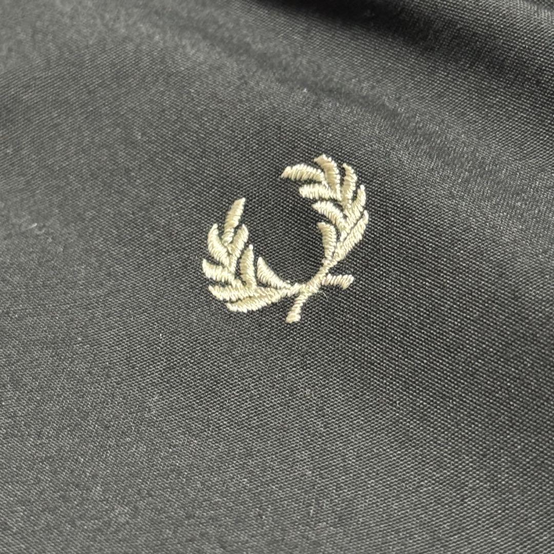 fred perry ジャケット ニット 切替 ブルゾン ジップアップ ロゴ 黒