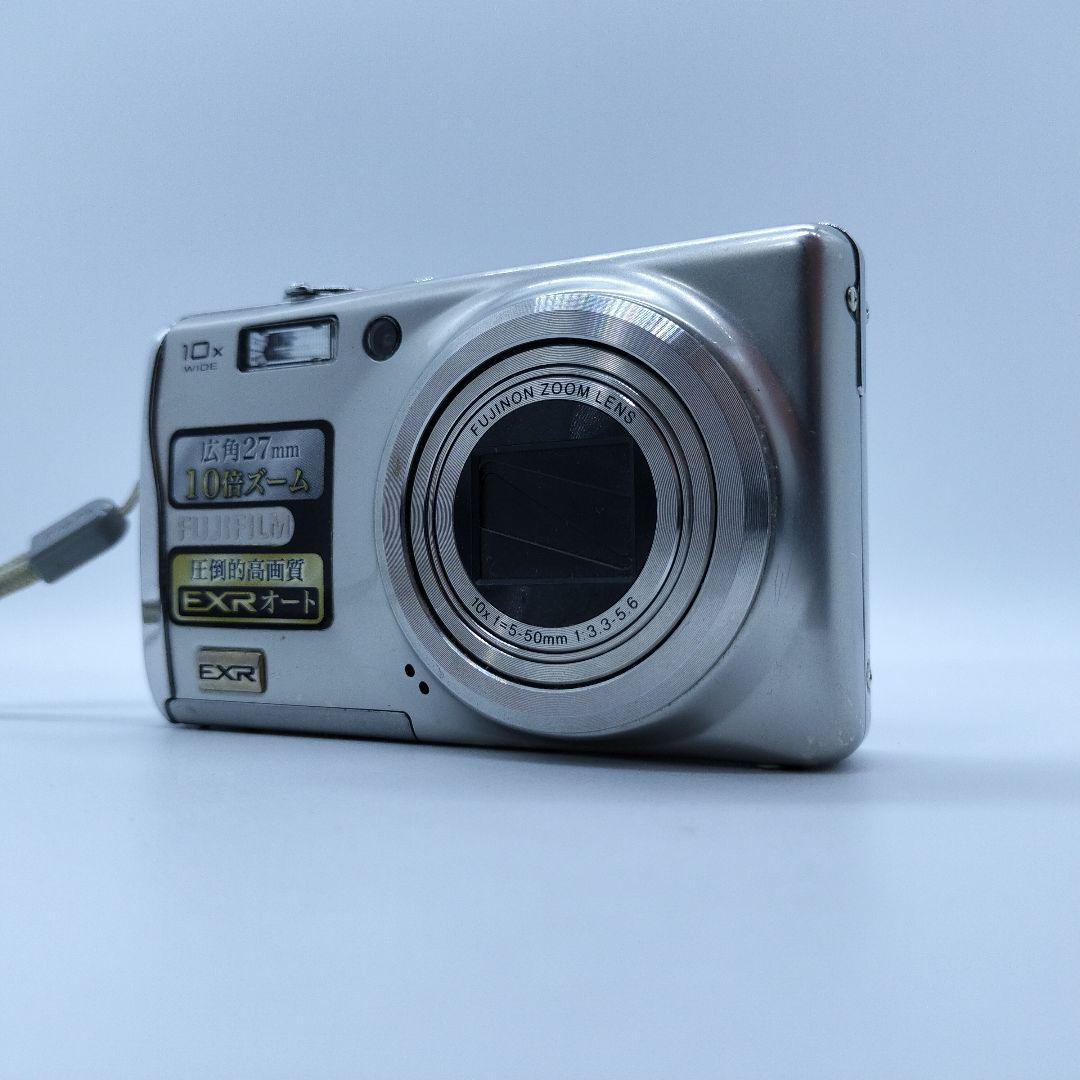 FUJIFILM FinePix F70 EXR シルバー デジカメ
