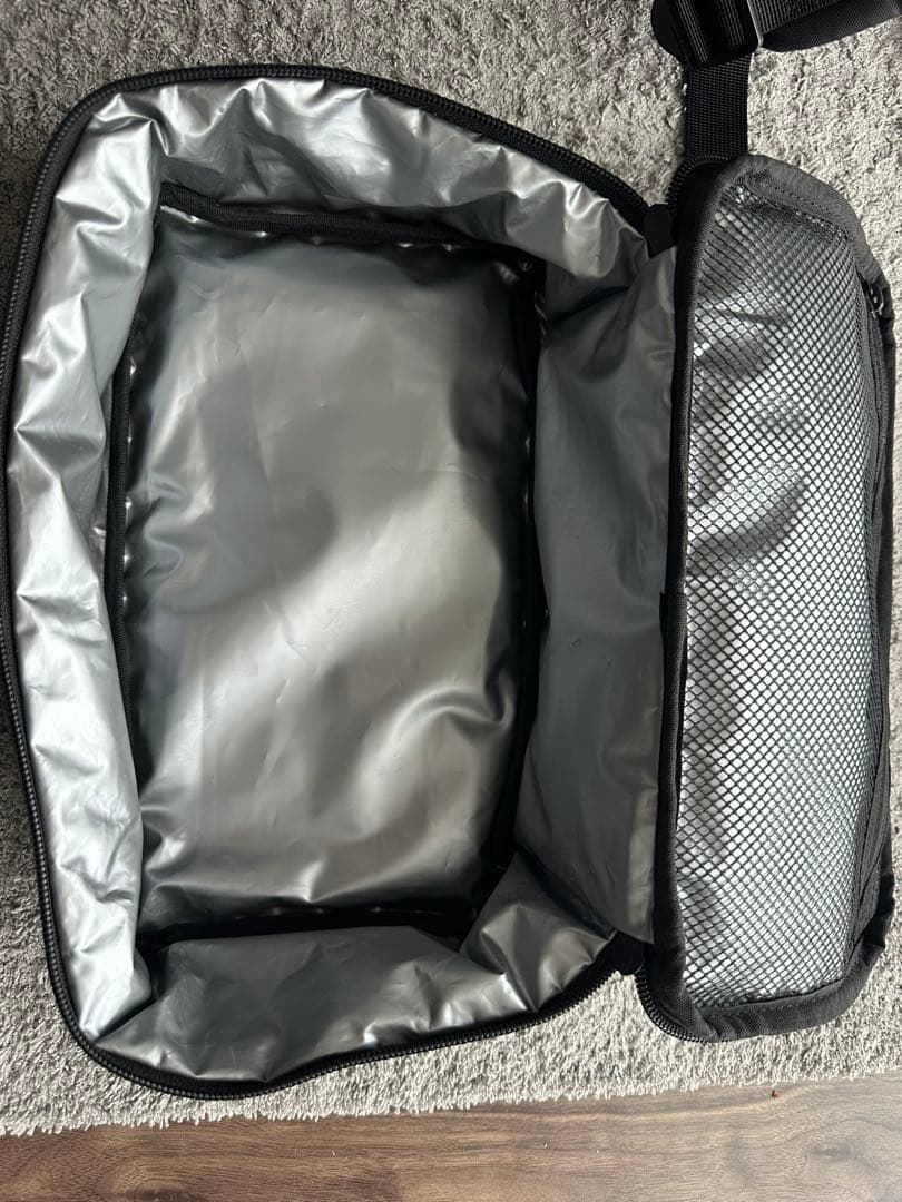 バッグ Hugoo Dual Layered Parents Bag