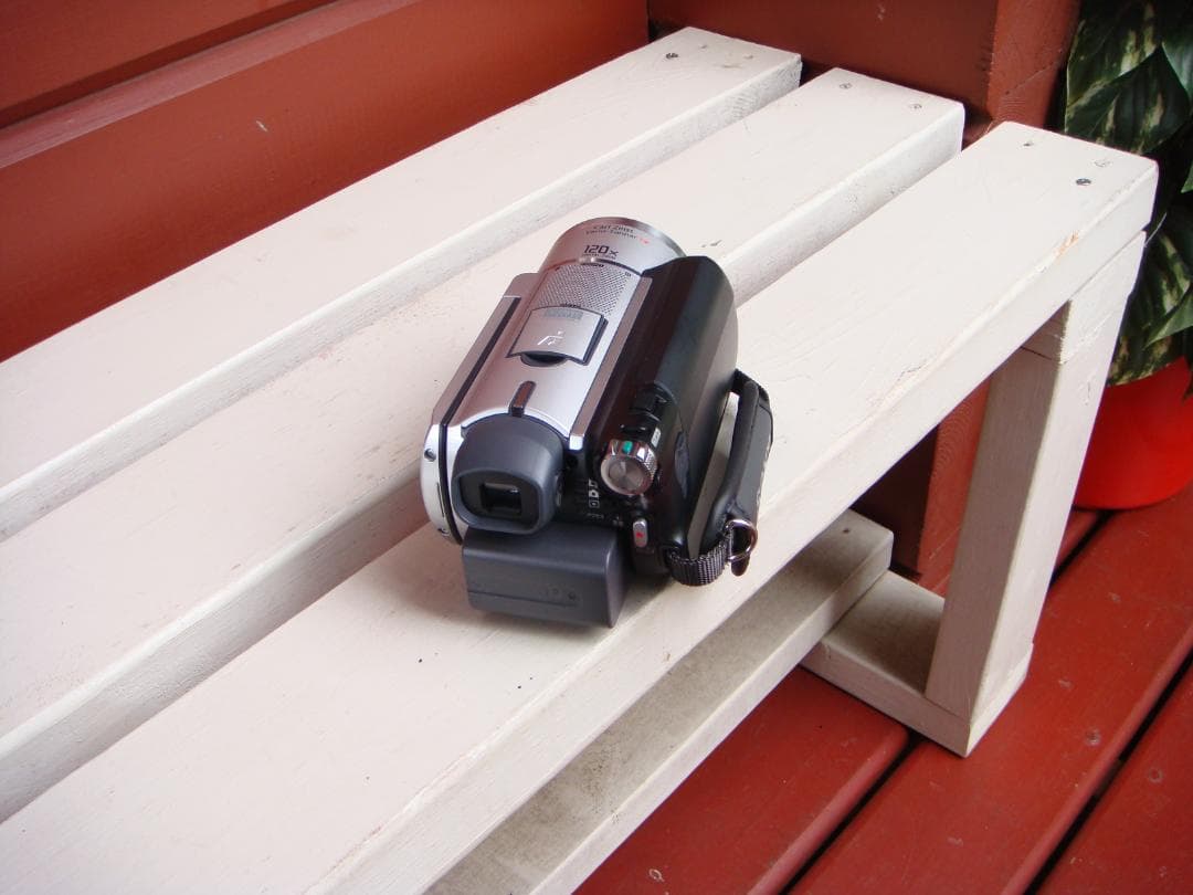 SONY ハンディカムDCR-SR100 ビデオカメラ本体