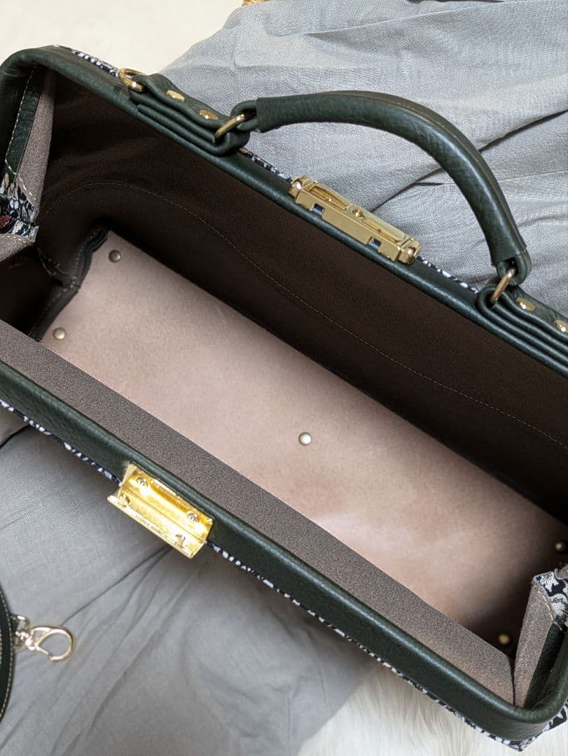 ♡ウィリアムモリス♡　いちご泥棒/ストロベリーシーフ 　ボストン　バック　旅行